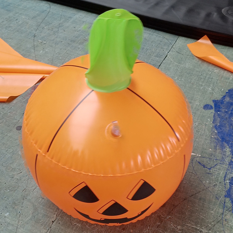 16 Pcs 24'' Halloween Inflatable Pumpkin Ball Barbados
