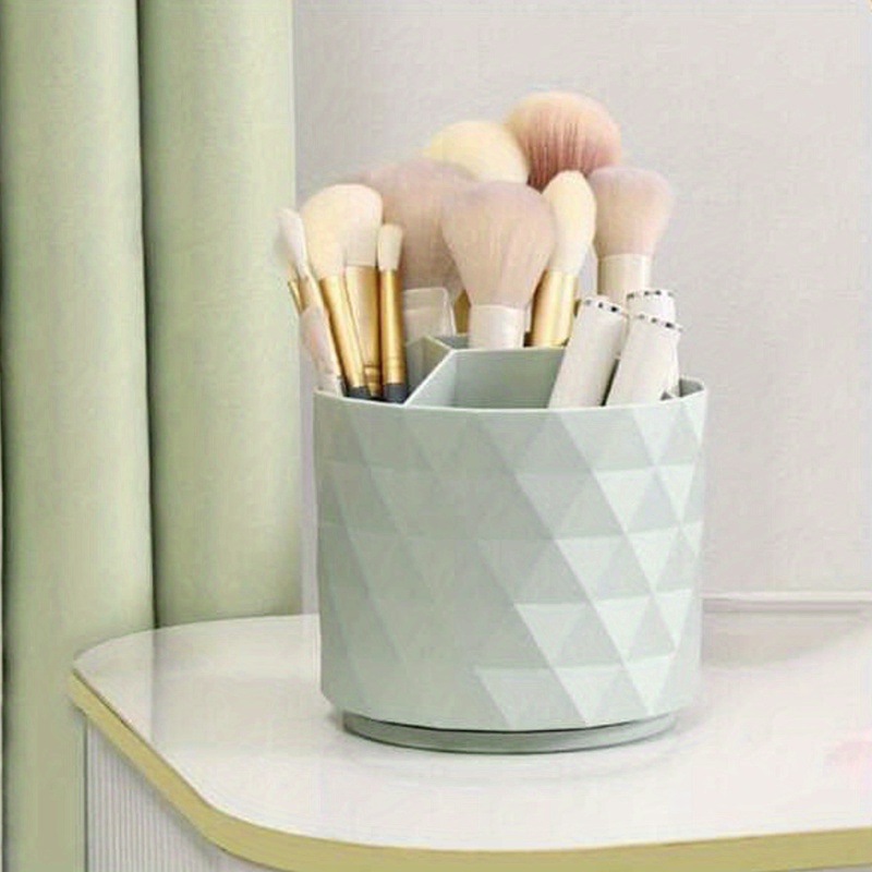 Generic 360 Degree Rotating Cosmetic Brush Holder, Practical And Stylish. @  Best Price Online