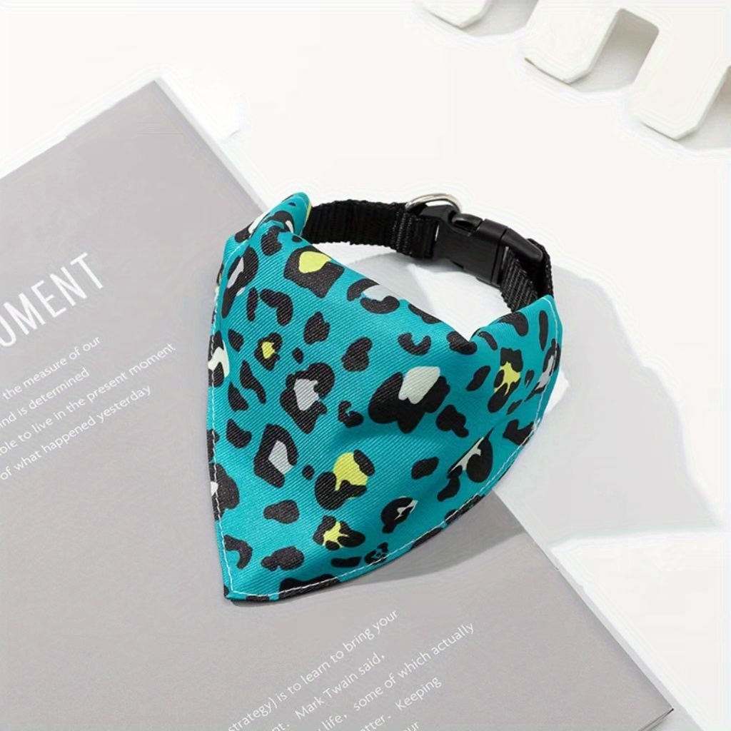 Pet Saliva Towel Cartoon Graphic Triangle Scarf