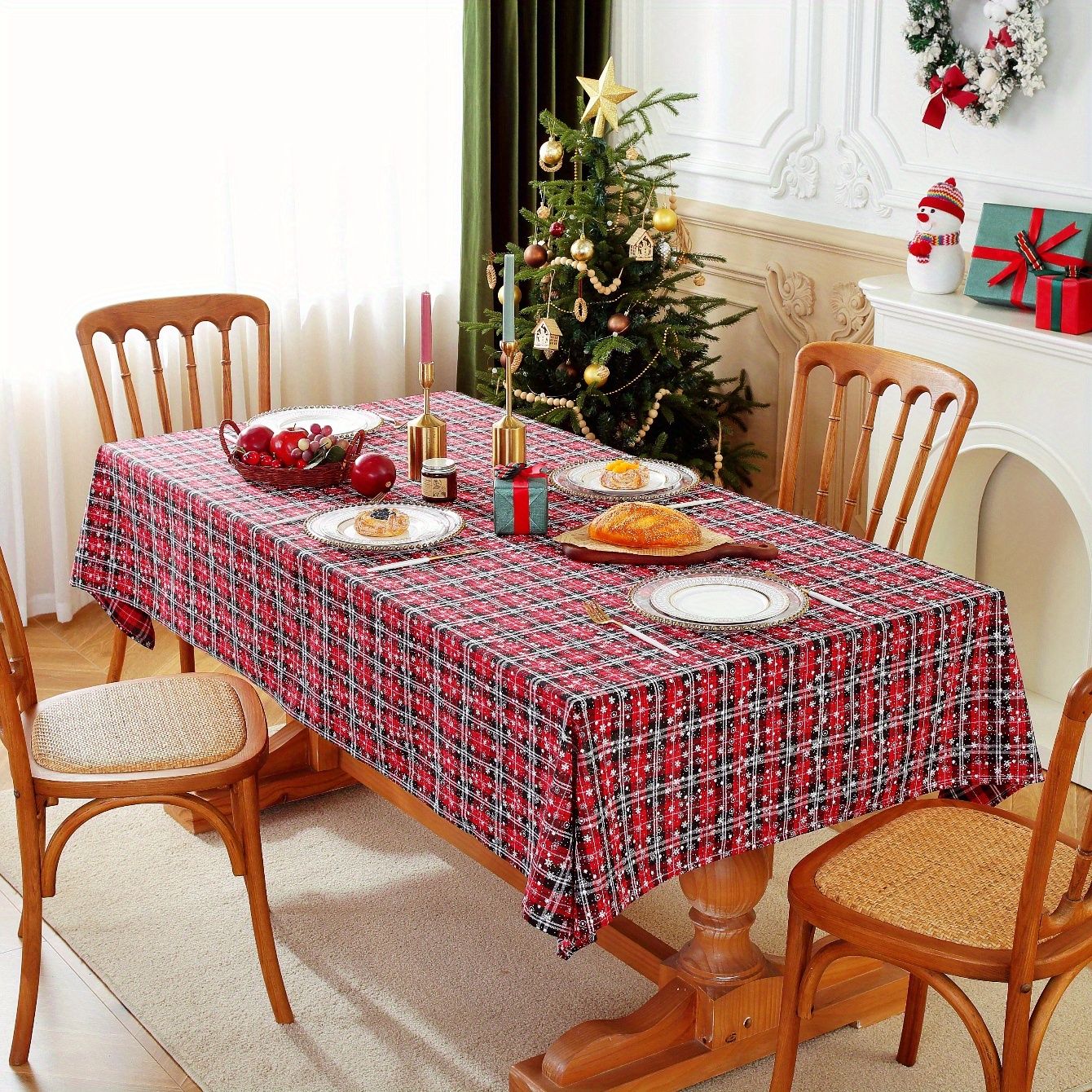 Christmas Table Runner for Dining Table Coffee Table Home Kitchen  Decorative Christmas Snowflake Cotton Linen Table Linens