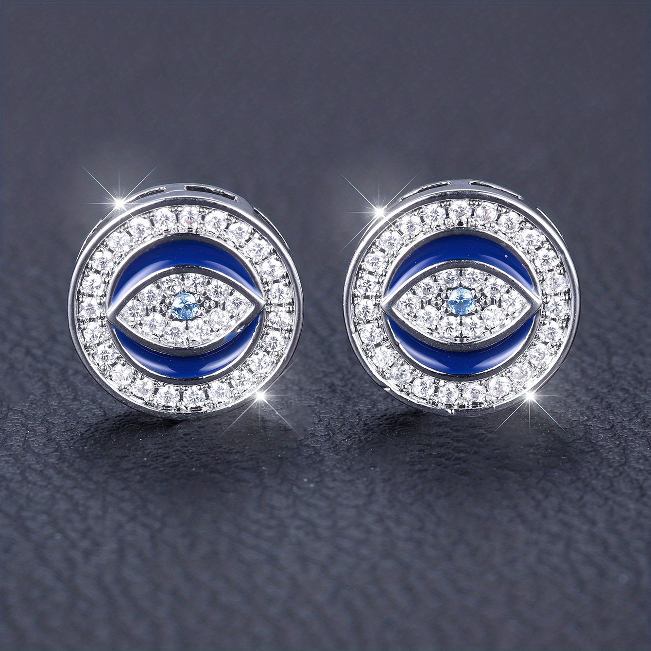 Fashionable Individual Round Blue Eye Stud Earrings Elegant Women's Silvery Studs