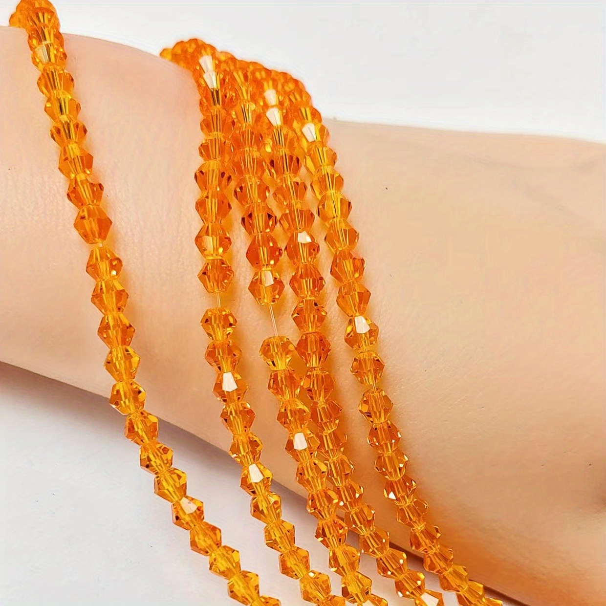 CRAFTYMELODY 4000 Stück Glasperlen Set - 6.5mm Röhrenperlen Für Schmuck DIY