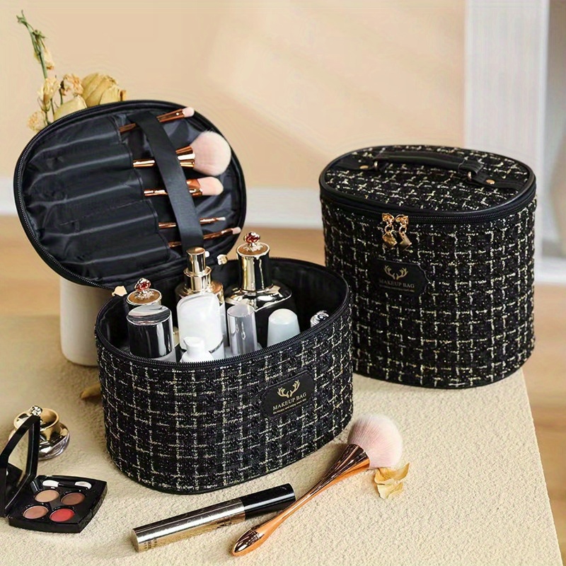 Portable Toiletries Basket Large Capacity Cosmetics Holder