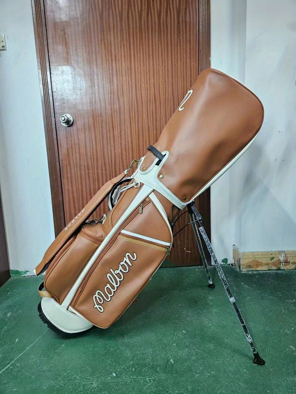 Vintage Brown Leather Golf Bag