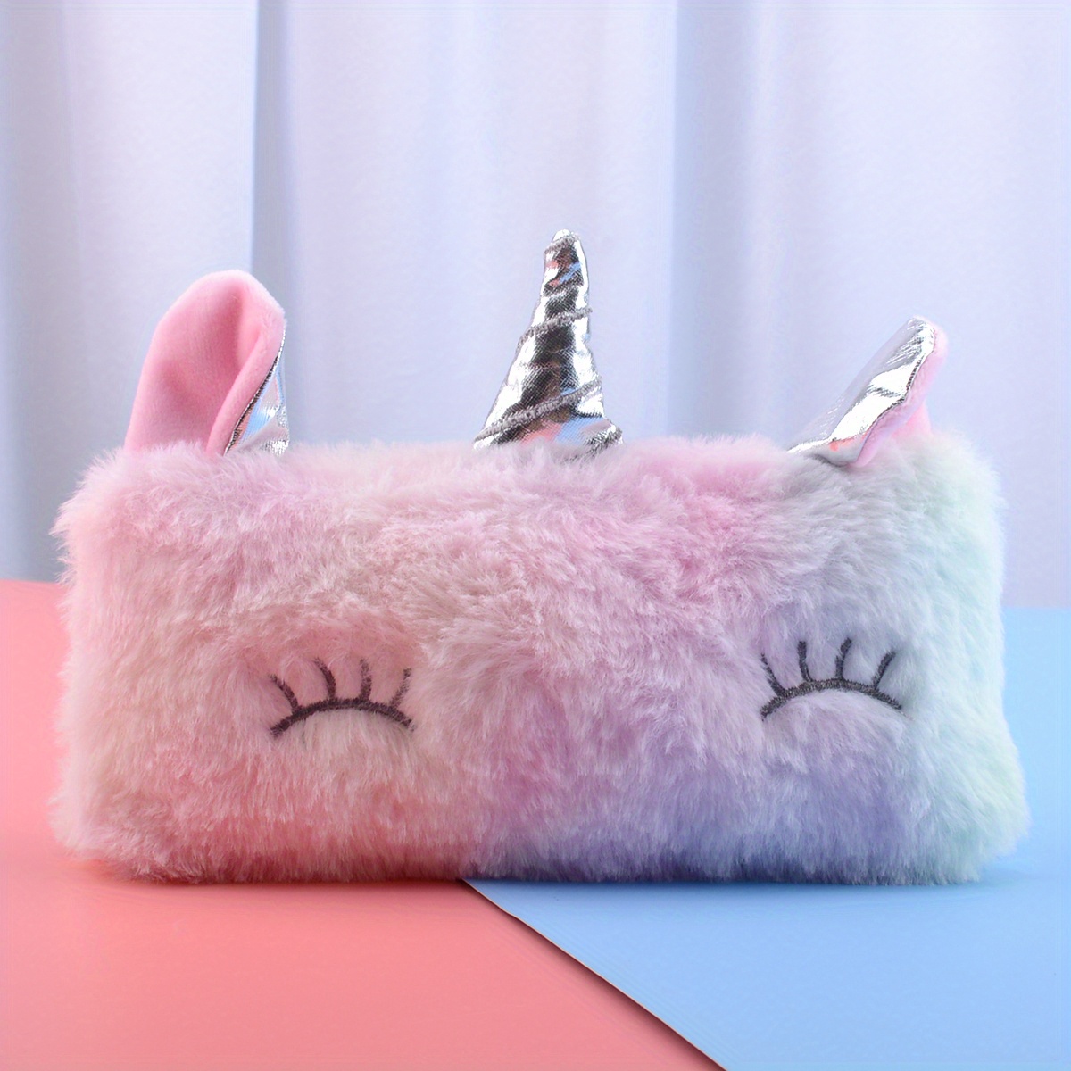 Cartolibreria L'Idea  ASTUCCIO PELUCHE A FORMA DI UNICORNO - MR