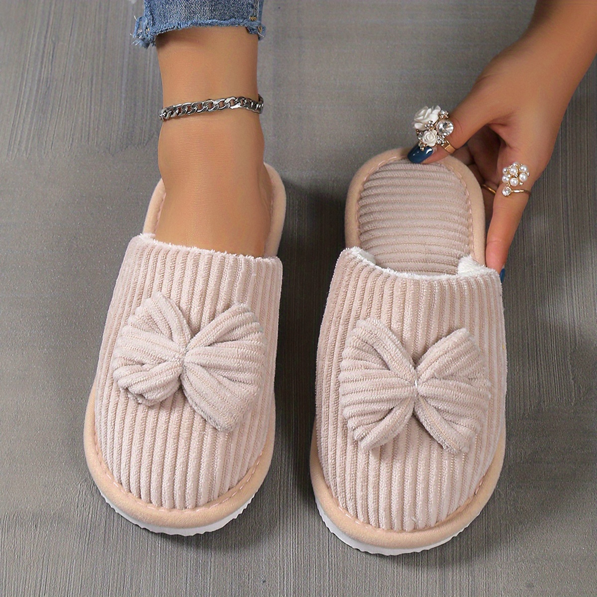 TEMU Cute Bowknot Soft Sole Fuzzy Slippers, Winter Cozy & Warm Slip On Plush Shoes, Comfy Closed Toe Home Slippers