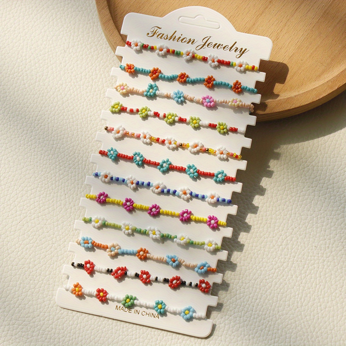 A Set Of 12 Colorful Bead Flower Bracelets, Adjustable In Size, Perfect For Stylish And Cute Vacation Parties, Suitable For Everyday Women