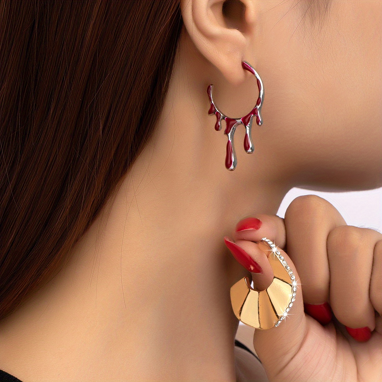 1pair Fashion Zinc Alloy Rhinestone Decor Lip & Hand Stud Earrings For Women  For Gift