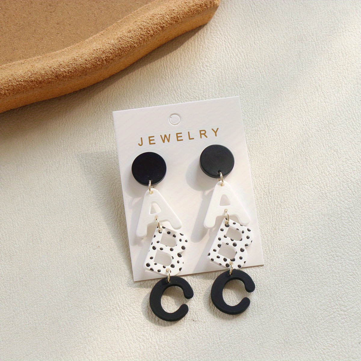 1 Pair Of Abc Black Spot White Letter Gradient Minimalist Clay Texture Acrylic Pendant Earrings For Women's Wear