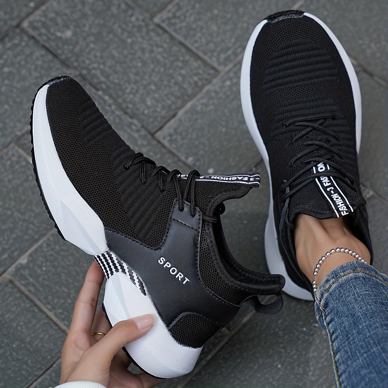 Womens black sale gym trainers