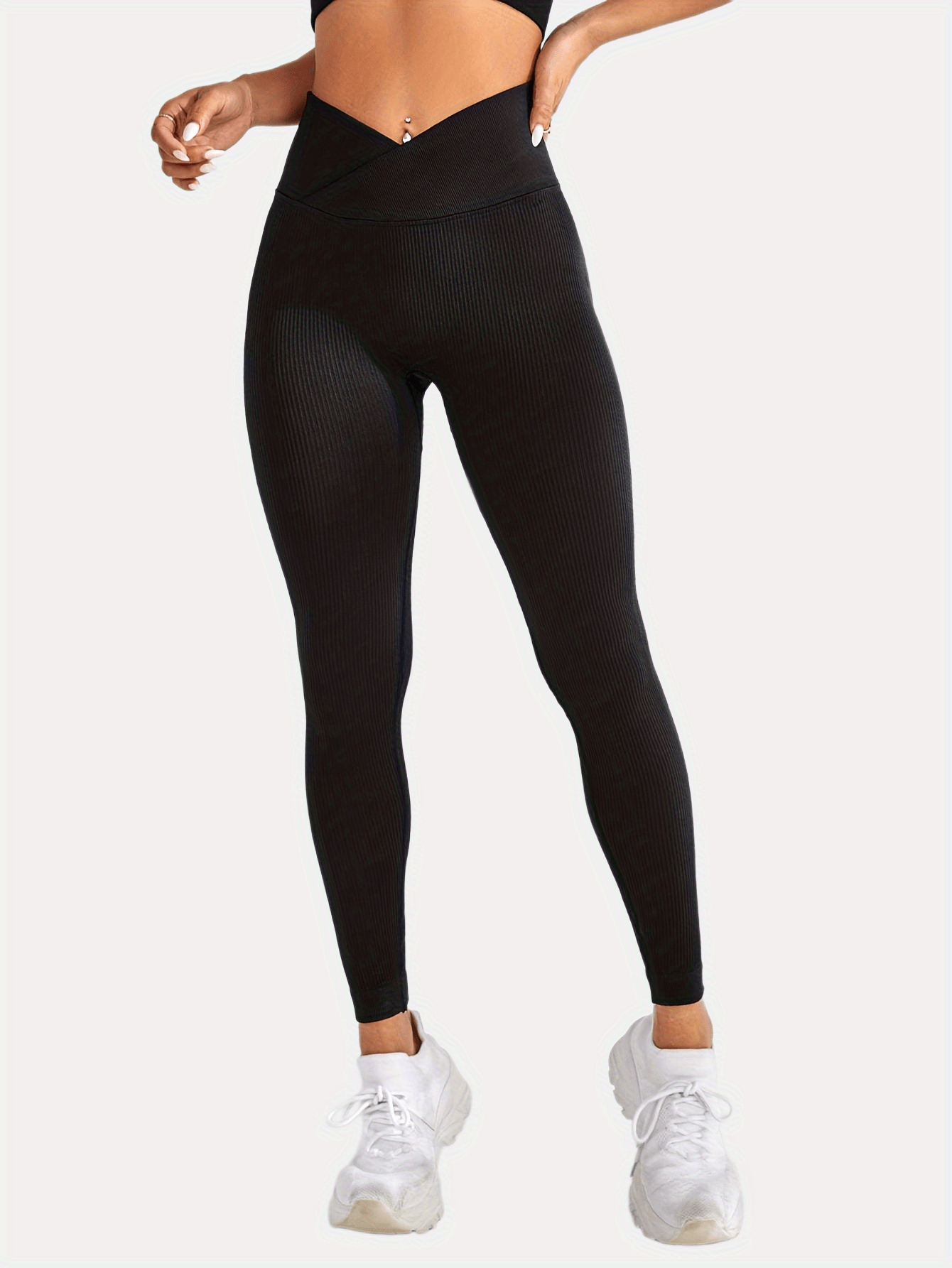 15 Patterned Workout Leggings We Love - Society19  Fitness leggings women,  Workout attire, Workout clothes