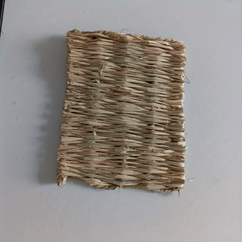 Pet Grass Mat For Hamster Rabbit Dutch Pig Grind Teeth Grass Nest