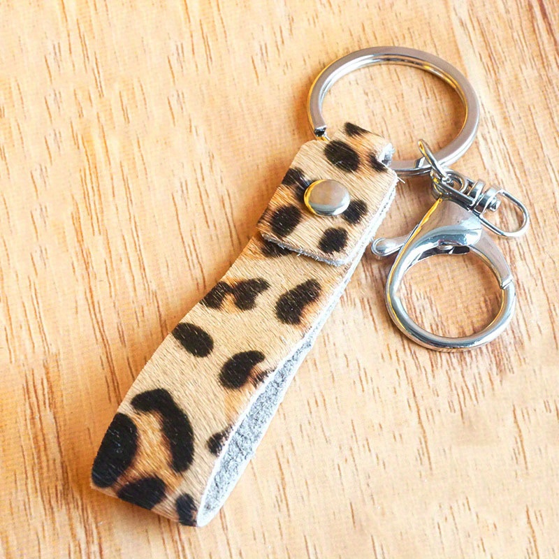 1pc Women Leopard Print Tassel Charm Fashionable Keychain For Key  Decoration