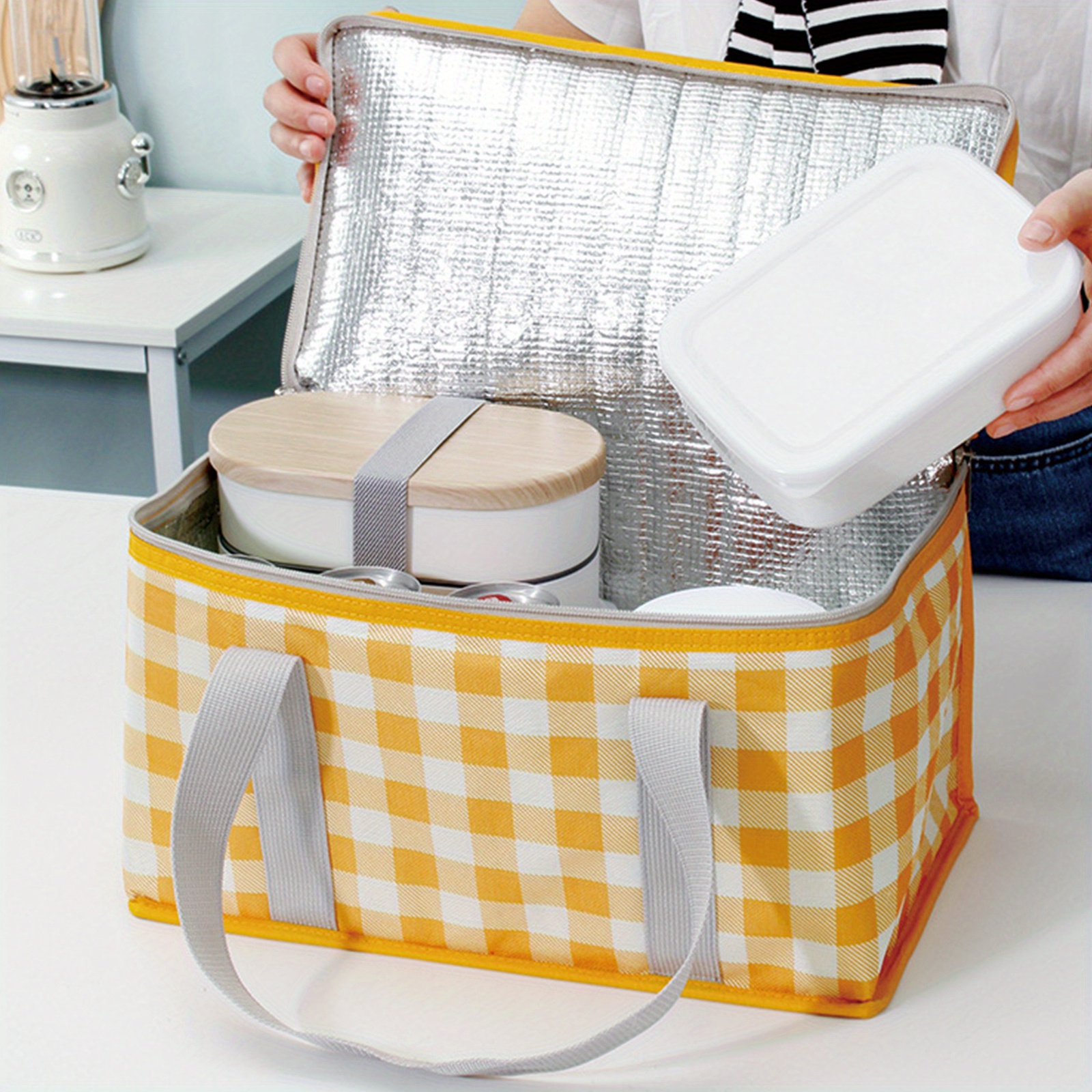 Checkered Insulated Lunch Bag, Waterproof Picnic Bag, Ice Bag, Large  Capacity Lunch Box Bag - Temu