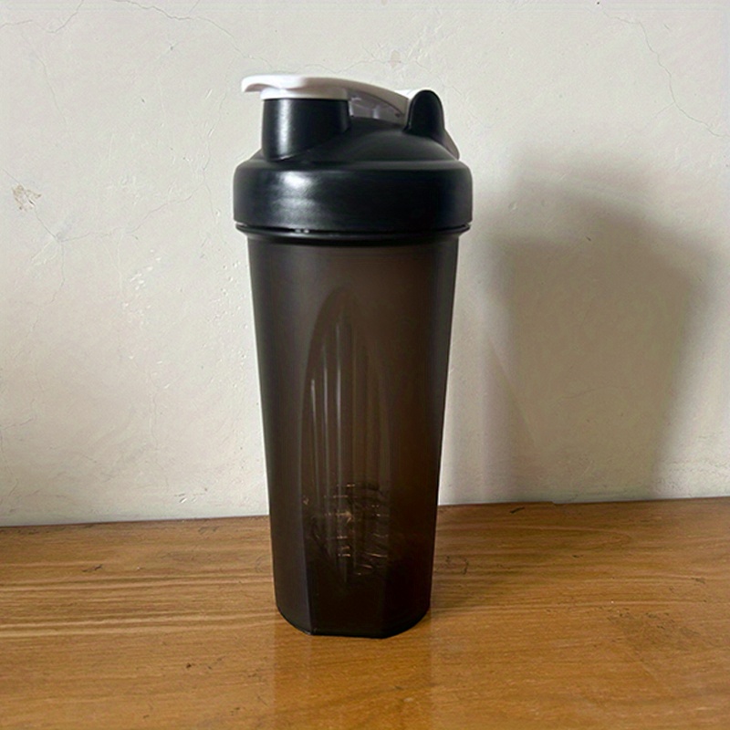 Plain Plastic Gym Shaker Bottles (600 ml)