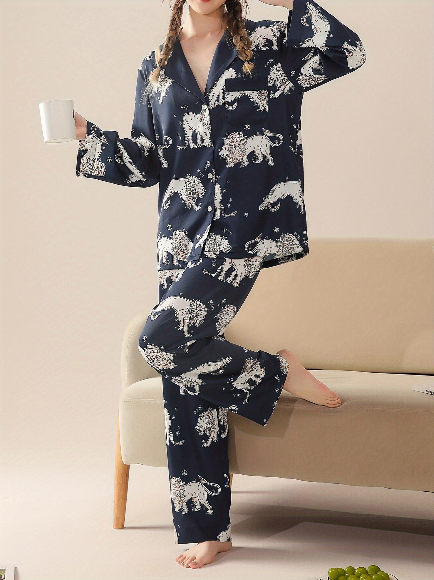 LV Pajamas/ Sleepsuit / Sleepwear Silk Set