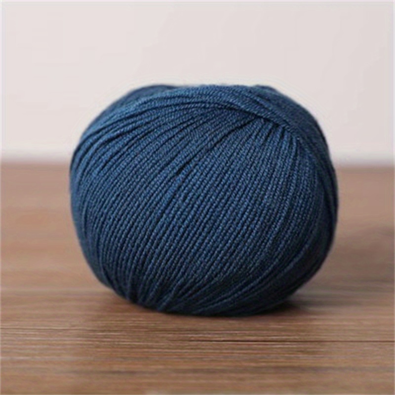  Soft Merino Wool Yarn for Hand Knitting - Medium-Fine Thread  for Warm Clothes, Scarves, and Crochet Projects - Ideal for Autumn and  Winter (Color : 14)