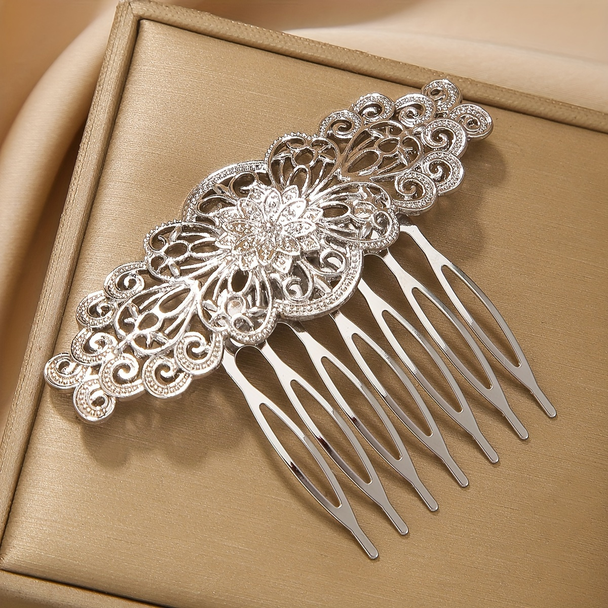 

1pc Vintage Flower Design Hair Side Comb Zinc Alloy Hollow Court Style Hairpin Hair Accessories For Women