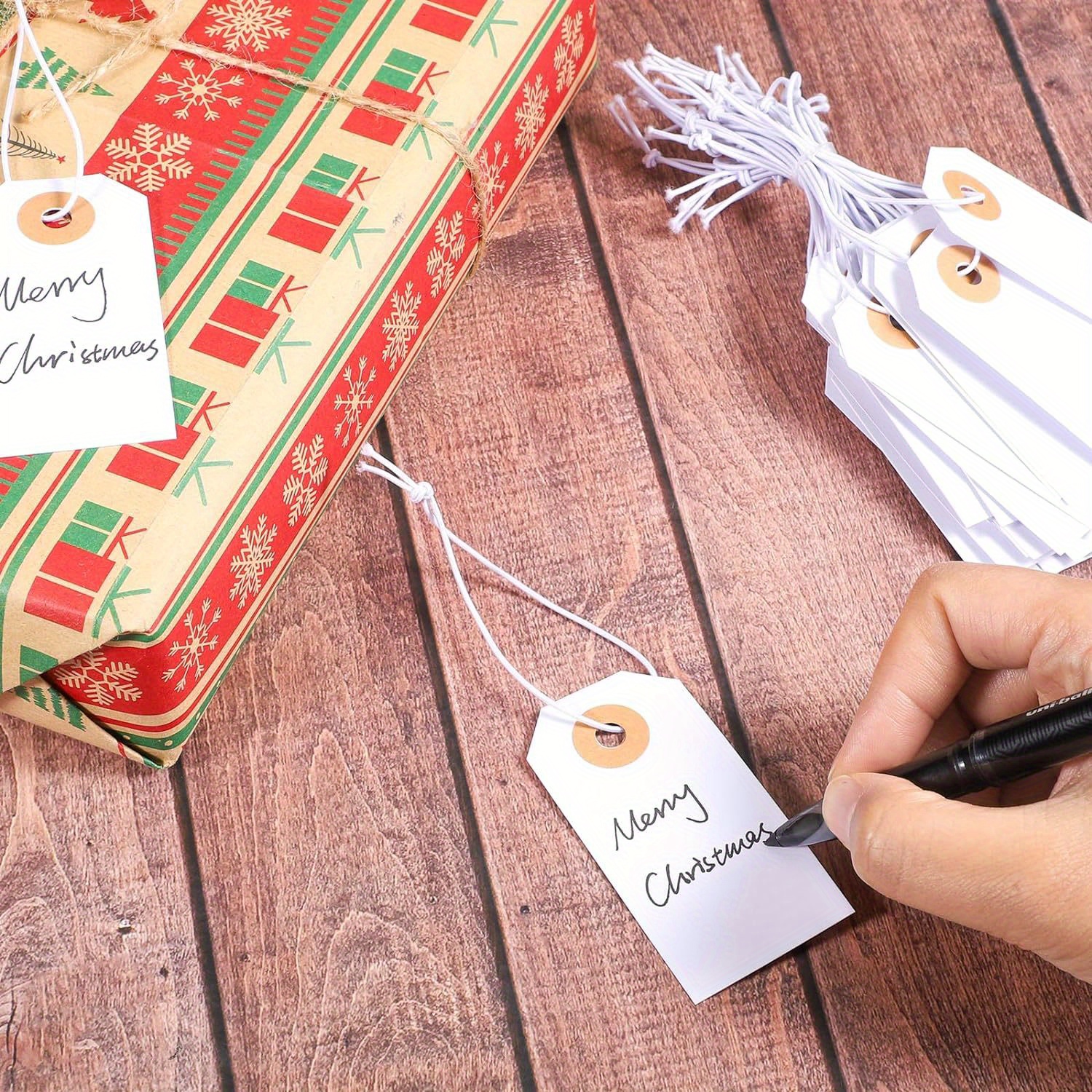 Image of 100 White Blank Hanging Labels With Elastic Rope Marks - Perfect For Stock Labels, 2.75 Inches X 1.37 Inches