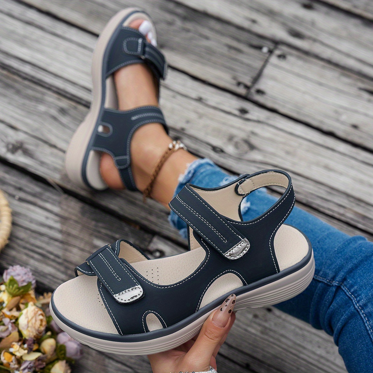 Women's Casual Chunky Heel Sandals - Solid Color, All-Season, Hook-and-Loop Fastener Closure, Round Toe, Faux Cover
