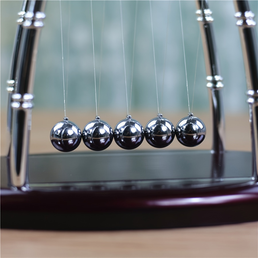 

1pc Newton's Cradle Balance Ball - Stainless Steel & Plastic Pendulum Toy For Office Desk Decor, Physics Science Experiment A Must-have Desk Accessory For Innovators