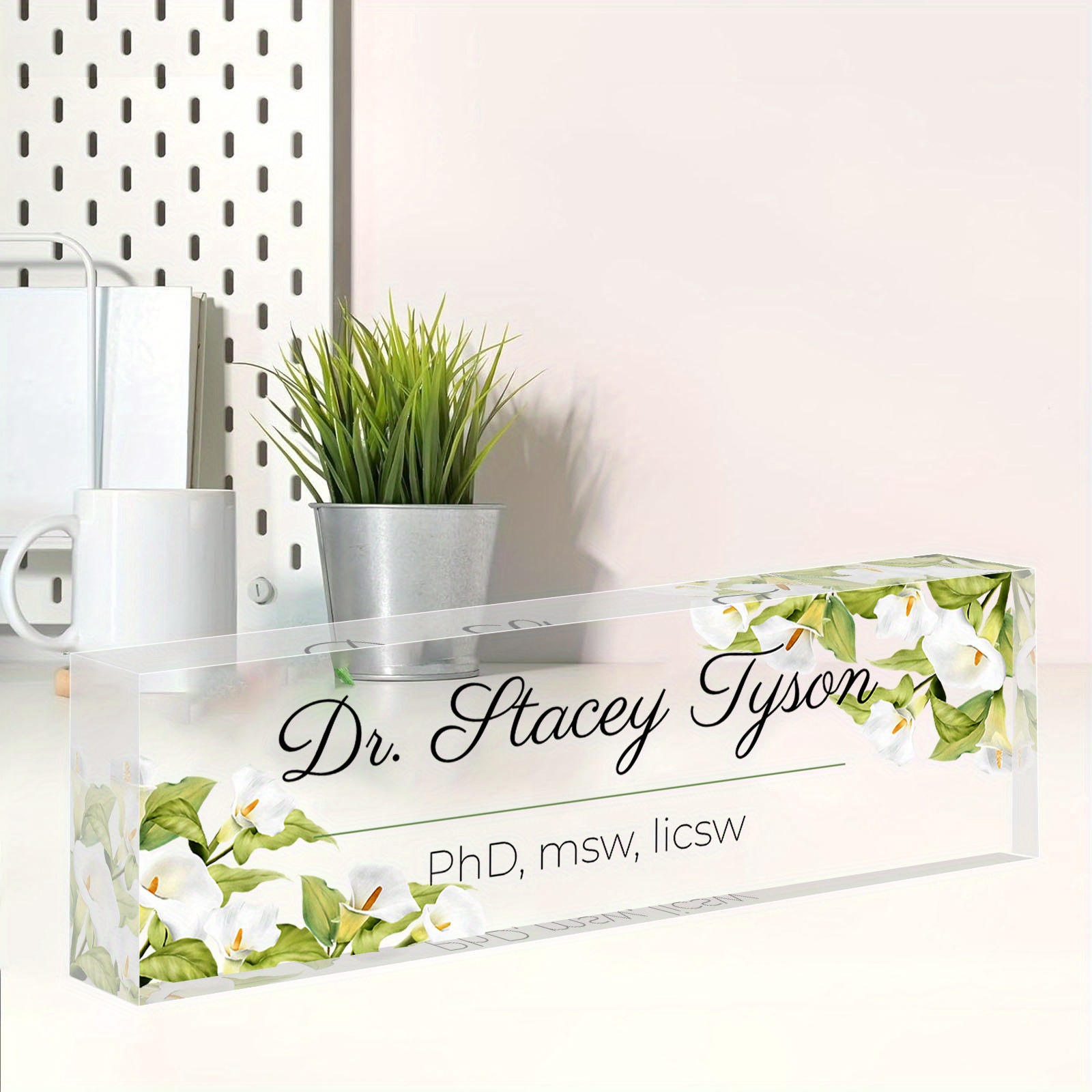 

Custom Acrylic Name Plate For Desk - Personalized Office Decor, Perfect Gift For Teachers, Coworkers, Bosses & Employees - Ideal For Christmas, , Thanksgiving