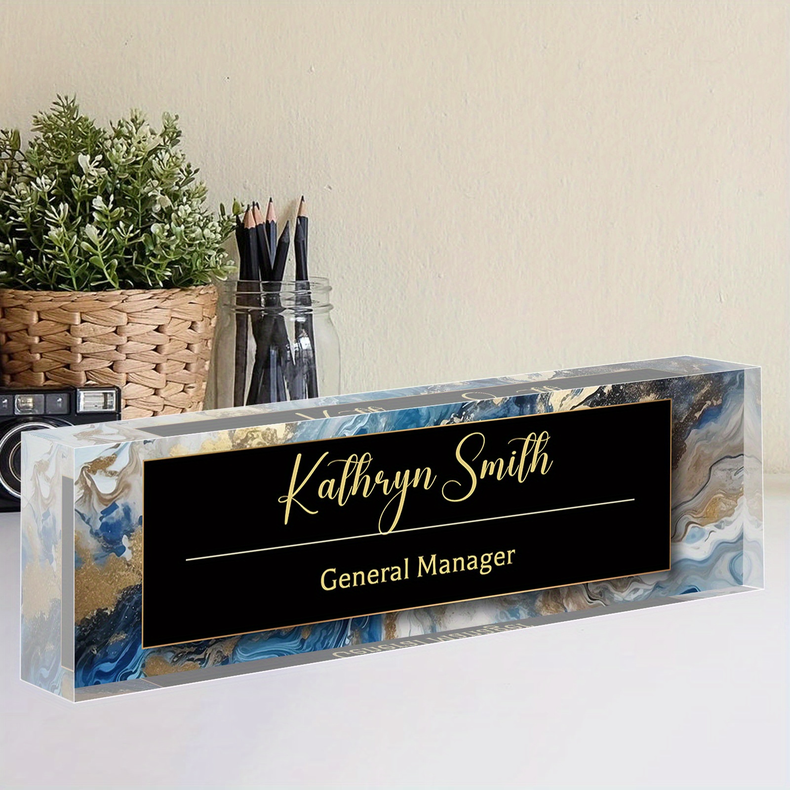 

Personalized Acrylic Desk Name Plates - Perfect For Christmas, Birthday, Retirement, Or Any Occasion - Customizable For Boss, Employee, Teacher,