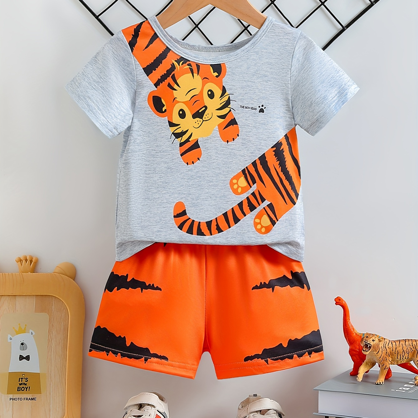 

2pcs Infant & Toddler's Cartoon Tiger Print Summer Outfit, T-shirt & Trendy Shorts, Baby Boy's Clothes