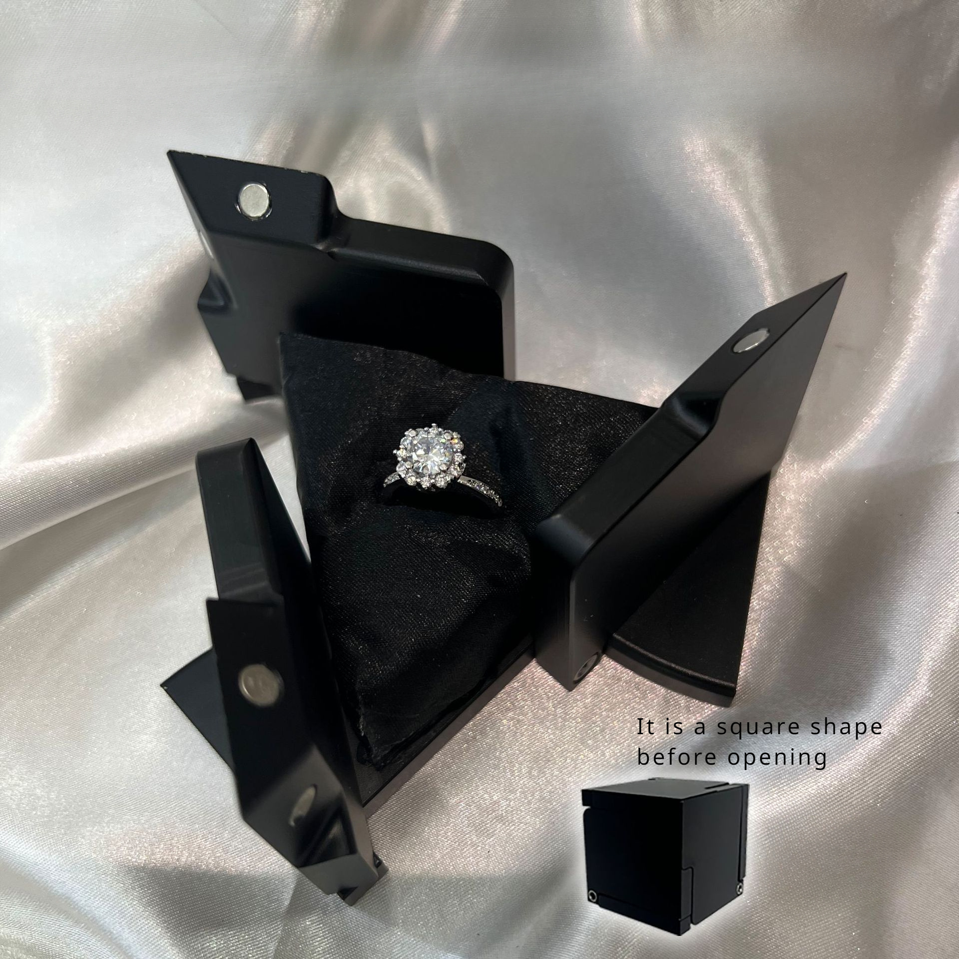 Mechanical engagement ring box discount