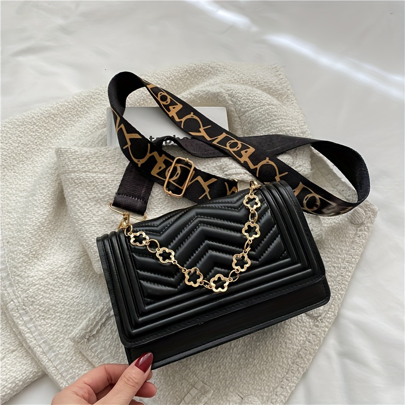 

Fashion Pu Leather Crossbody Bag With Adjustable Strap, Closure, And Chain Detail - Elegant Women's Messenger Shoulder Bag With Faux Leather Lining And Edge Paint, Originating From Guangzhou Area