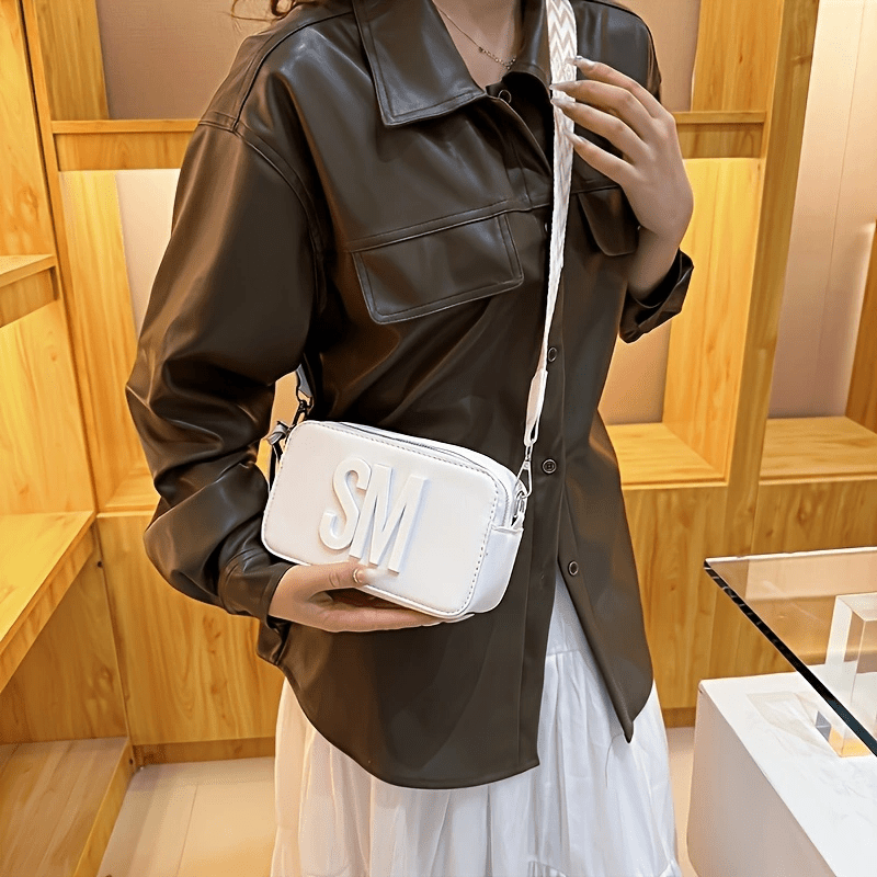 

Fashion Bohemian Shoulder Bag For Women - Adjustable Strap, , Zipper Closure, Polyester Lined, Tassel Detail, Casual Crossbody Bag For Daily /date