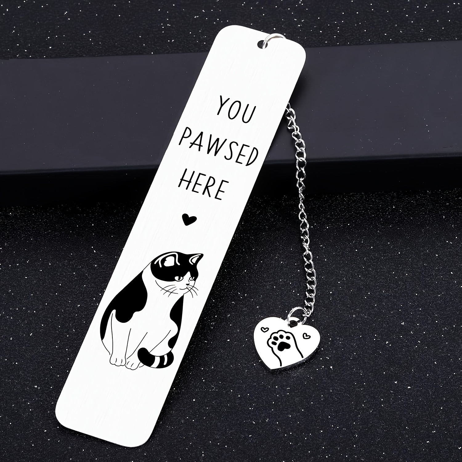 

Charming Cat Themed Stainless Steel Bookmark - Perfect Gift For Cat Lovers And , Cute And Amusing Reading Accessory With Multilingual Engraving In English, German, French, Japanese, Korean