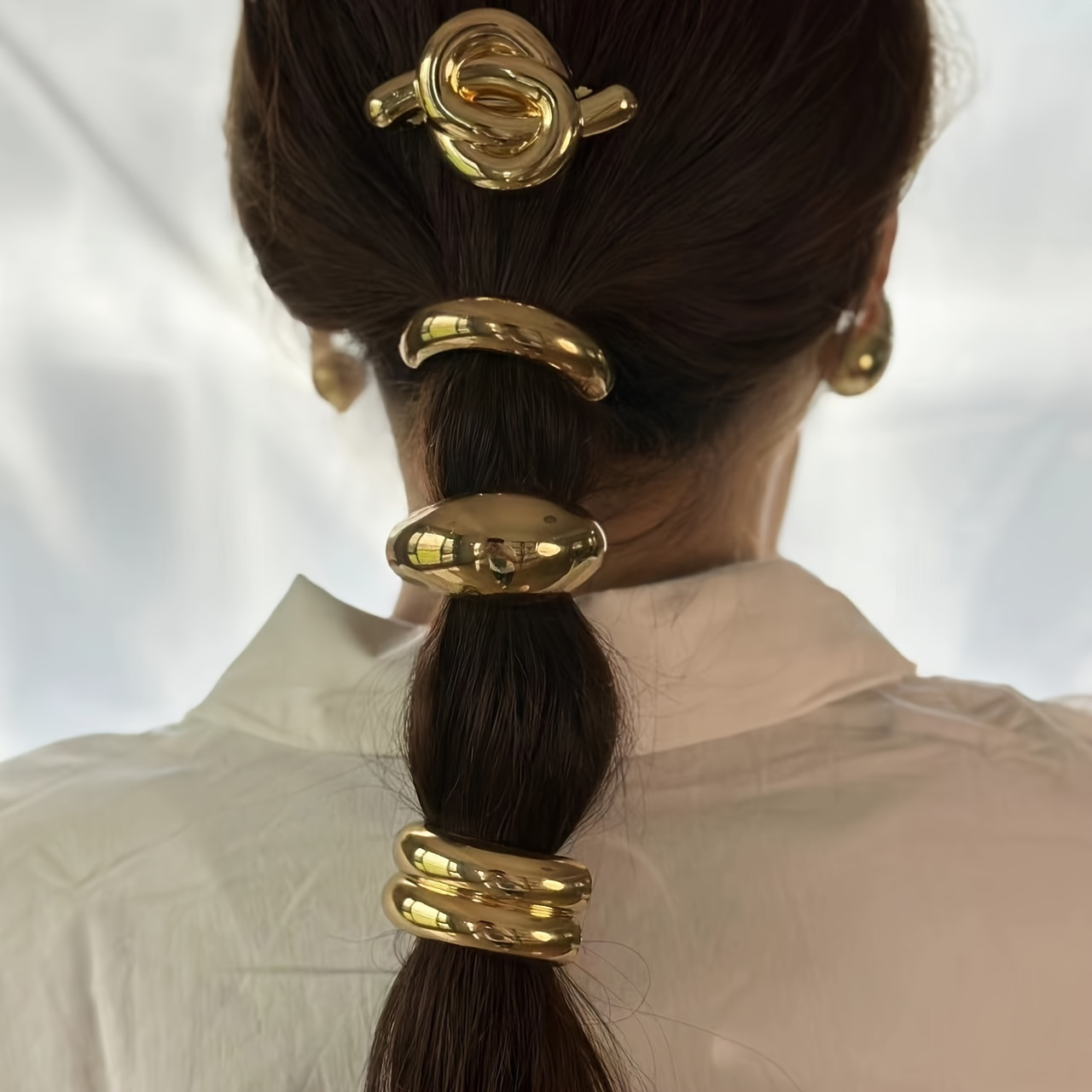 

Vintage Golden Hair Ties With Shimmering Details - Suitable For Teens And Adults - Perfect For High Ponytails - Alloy Material - Minimalist Style - Valentine's Day Gift Set