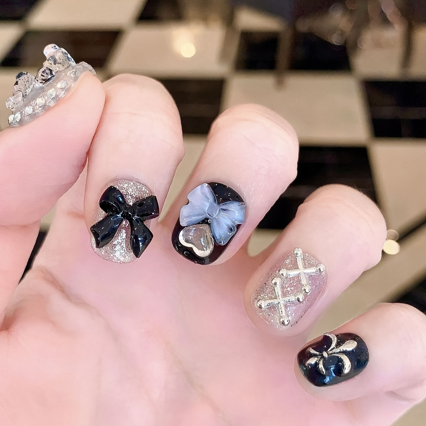 

Short Squoval Press On Nails, Handmade Glitter Silvery And Black Fake Nails With 3d Bear And Bow Tie Decoration, Manicure Nail Art Full Cover False Nails For Women