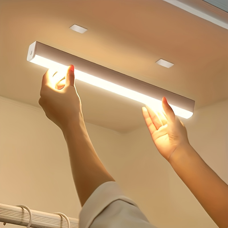Comprar Tira de luces LED recargable con detección de inteligencia humana,  luz nocturna, armario, luz de pasillo, 2022