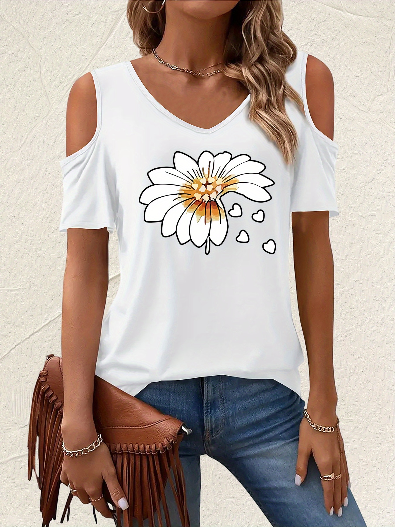 item picture 2025 summer cross border womens off shoulder v neck short t shirt polyester quick drying and breathable   and trendy suitable for sports and casual wear versatile and popular top 002