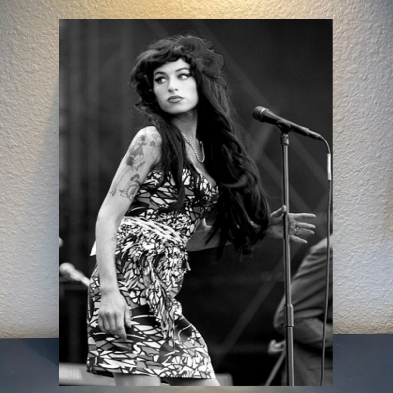 TEMU 2d Flat, 1pc Canvas Wall Art Poster - Black And Photo With Floral Dress And Microphone, 12x18 Inch Frameless Music Decor, Suitable For Bedroom,