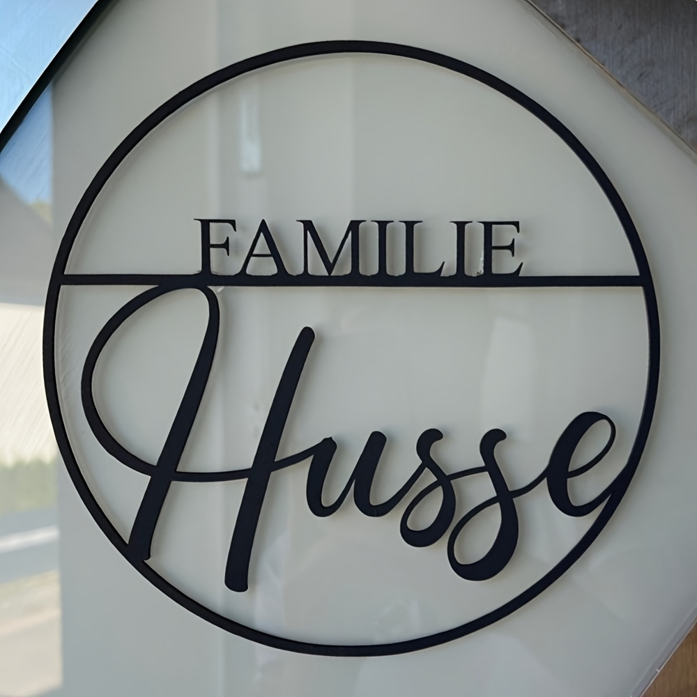 E-shop Moderne Familiennamen-Plakette aus Metall - Elegante, geschriebene, personalisierte Heim- und Bürodekoration mit vorgebohrtem, Design für