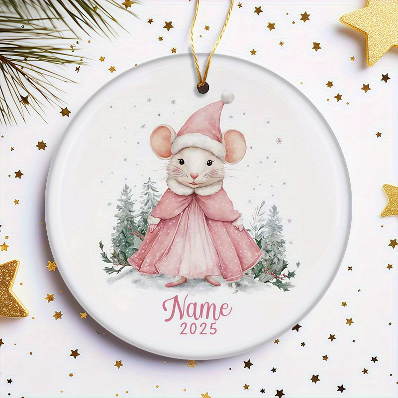 TEMU Ornement de Noël Personnalisé Souris en Tenue Rose 2D Plat, 1pc - Souvenir de Noël, Ornement Nommé pour Arbre, Décoration de Fêtes Durable