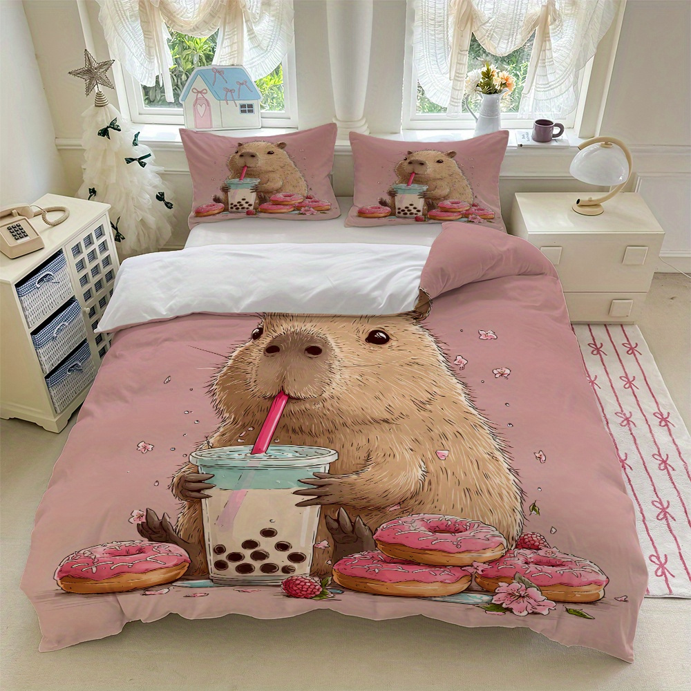 E-shop 3-teiliges Capybara, Boba-Drink, Donuts, rosa Hintergrund Bettwäsche-Set (1*Bettbezug + 2*Kissenbezüge, ohne Füllung) + HD-Druck. Der Stoff ist