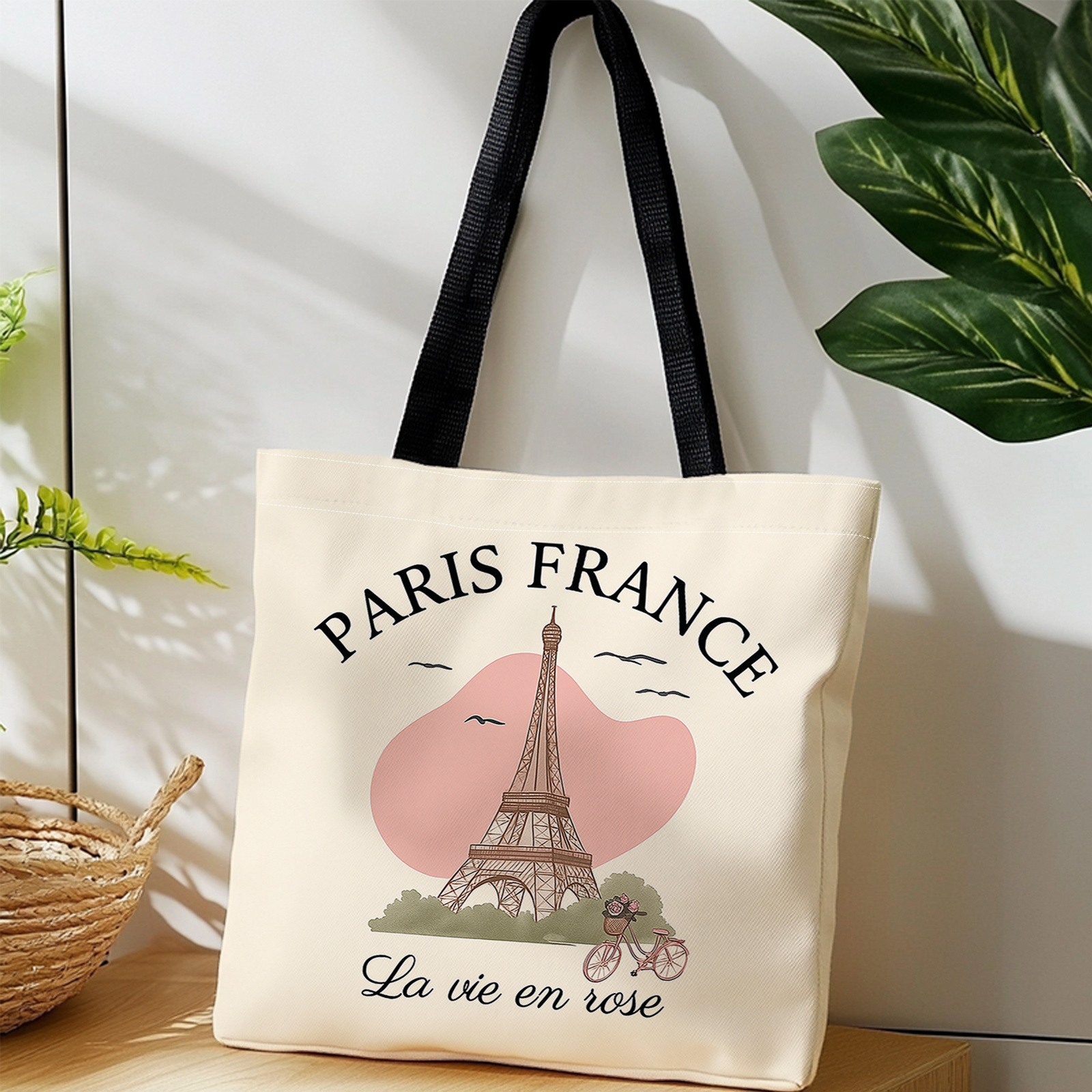 TEMU Sac à dos une pièce imprimé avec Eiffel, Paris et un motif de rose. Cet sac à dos durable et spacieux est parfait pour , les fêtes, , les achats