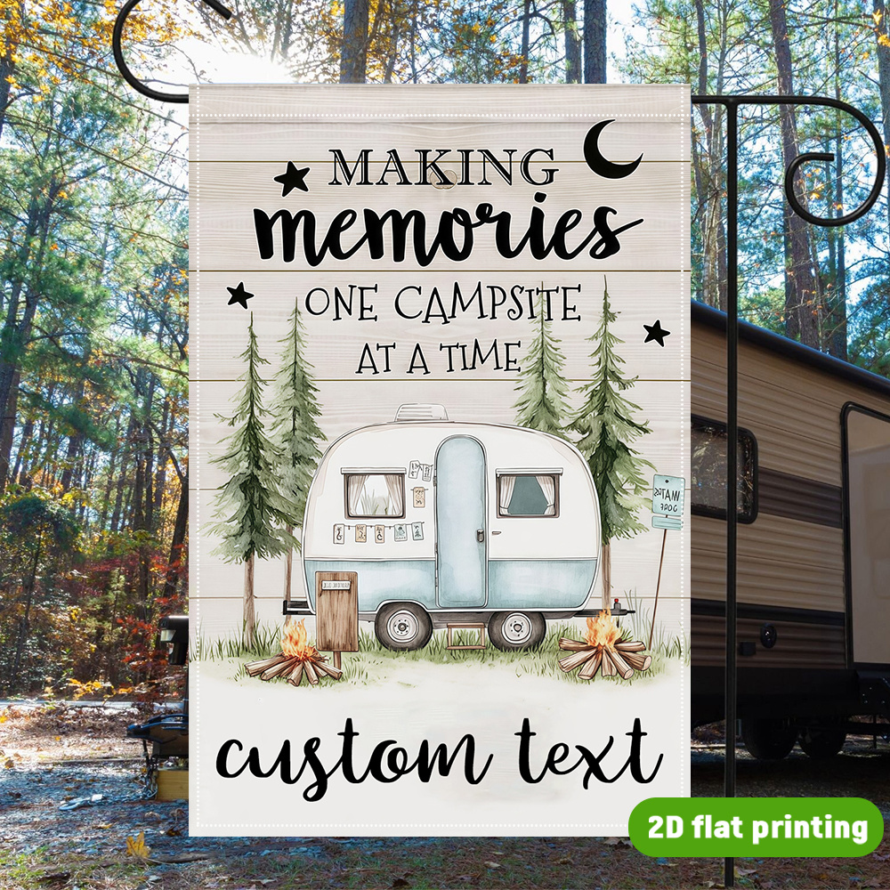 TEMU 1 drapeau de jardin personnalisé à thème souvenir de camping-car en aquarelle | Fond bois clair, texte "Créer des souvenirs un camping à la ",