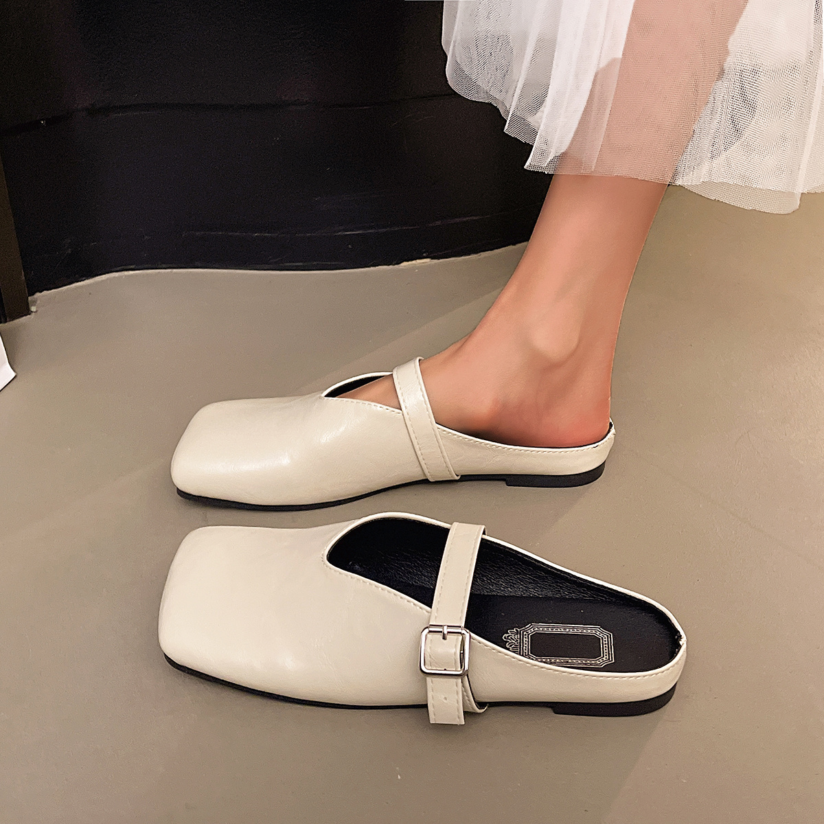 Mule Feminino Mule Fechada Sapatos Mule Feminino Tamanho 42 Mule