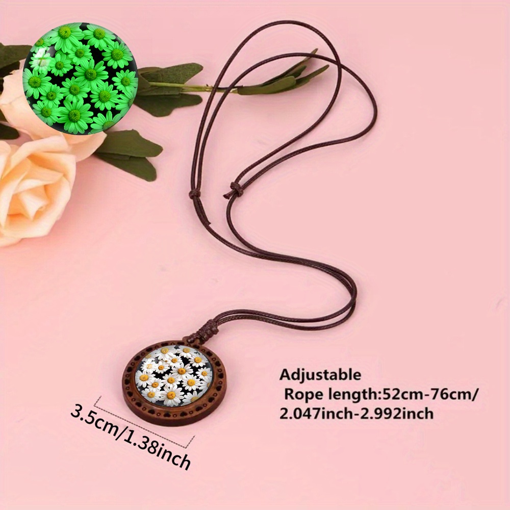 Daisy Flower Pattern Wooden Pendant Necklace, Gift