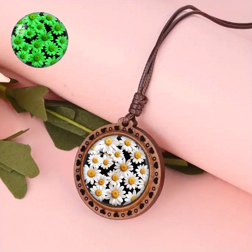 Daisy Flower Pattern Wooden Pendant Necklace, Gift