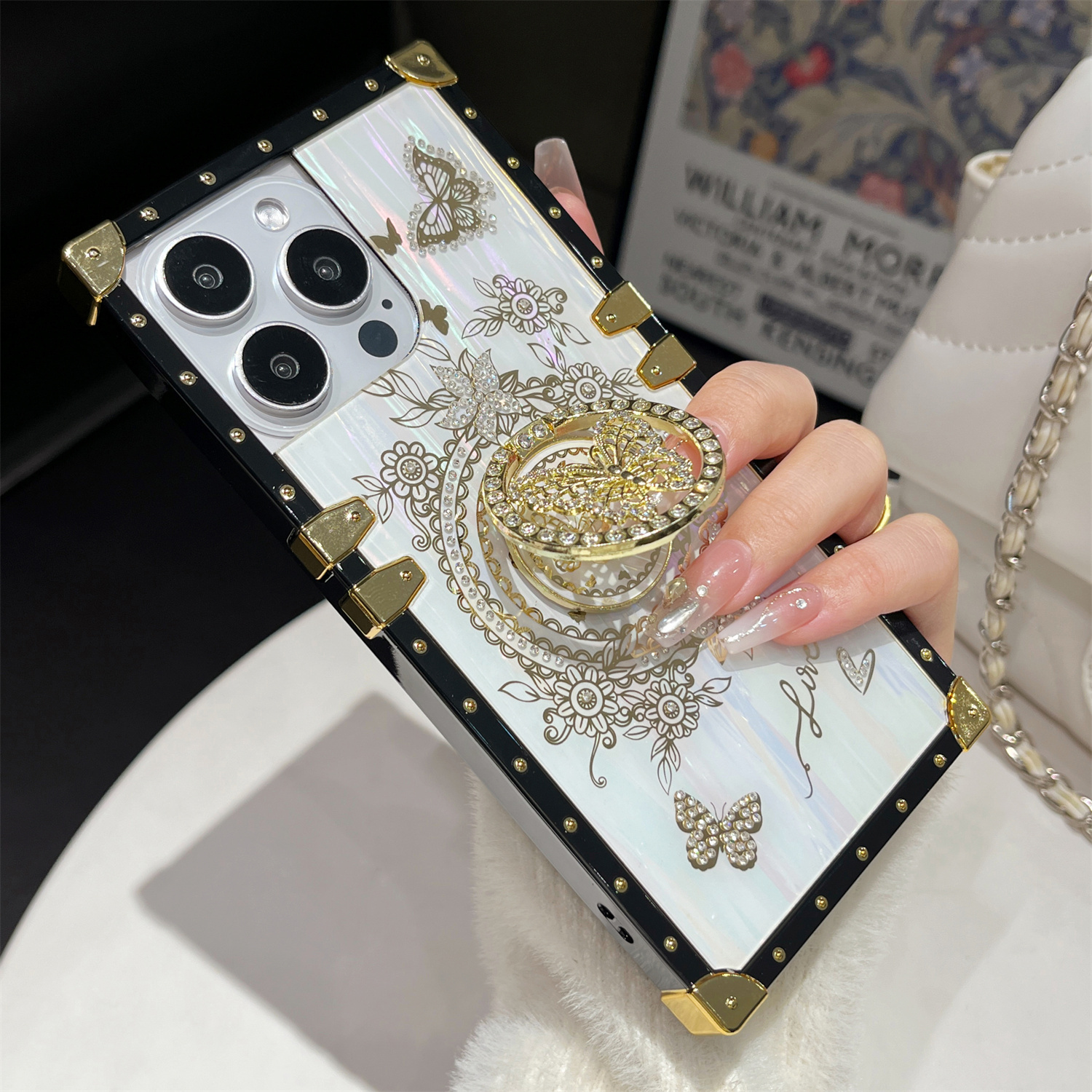 Luxury Laser Shell Pattern Case for iPhone 16 15 Pro Max 14 13 12 11 Plus Rhinestone Butterfly Stand Holder Shockproof Card