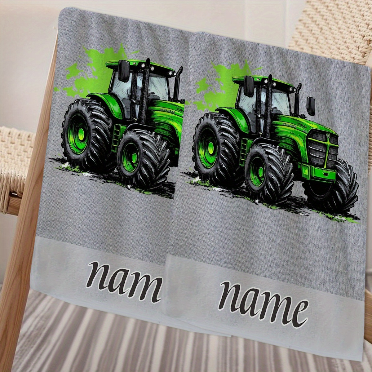 E-shop ., Benutzerdefinierter Name, Cartoon-Stil Traktor Muster Cartoon Anime Handtuch, Gestreiftes Design, Badezimmerhandtuch, Schnelltrocknendes,