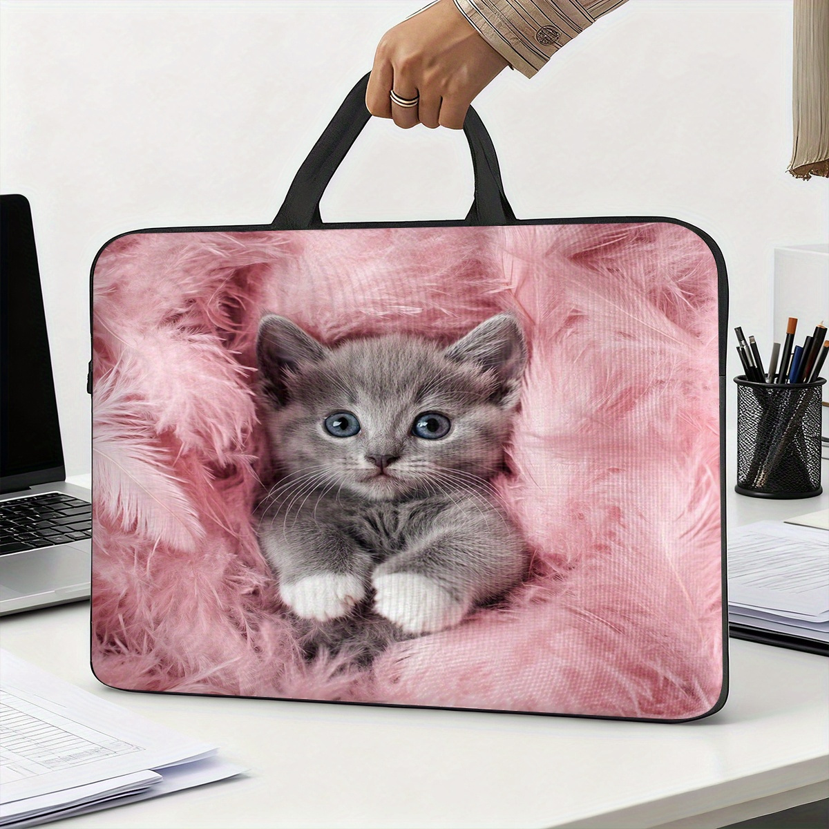 TEMU Grey Kitten On Feathers Designed Laptop Bag Laptop Case, Trendy Portable Notebook Bag Computer Bag Laptop Protector For 13/14/15/16/17inch
