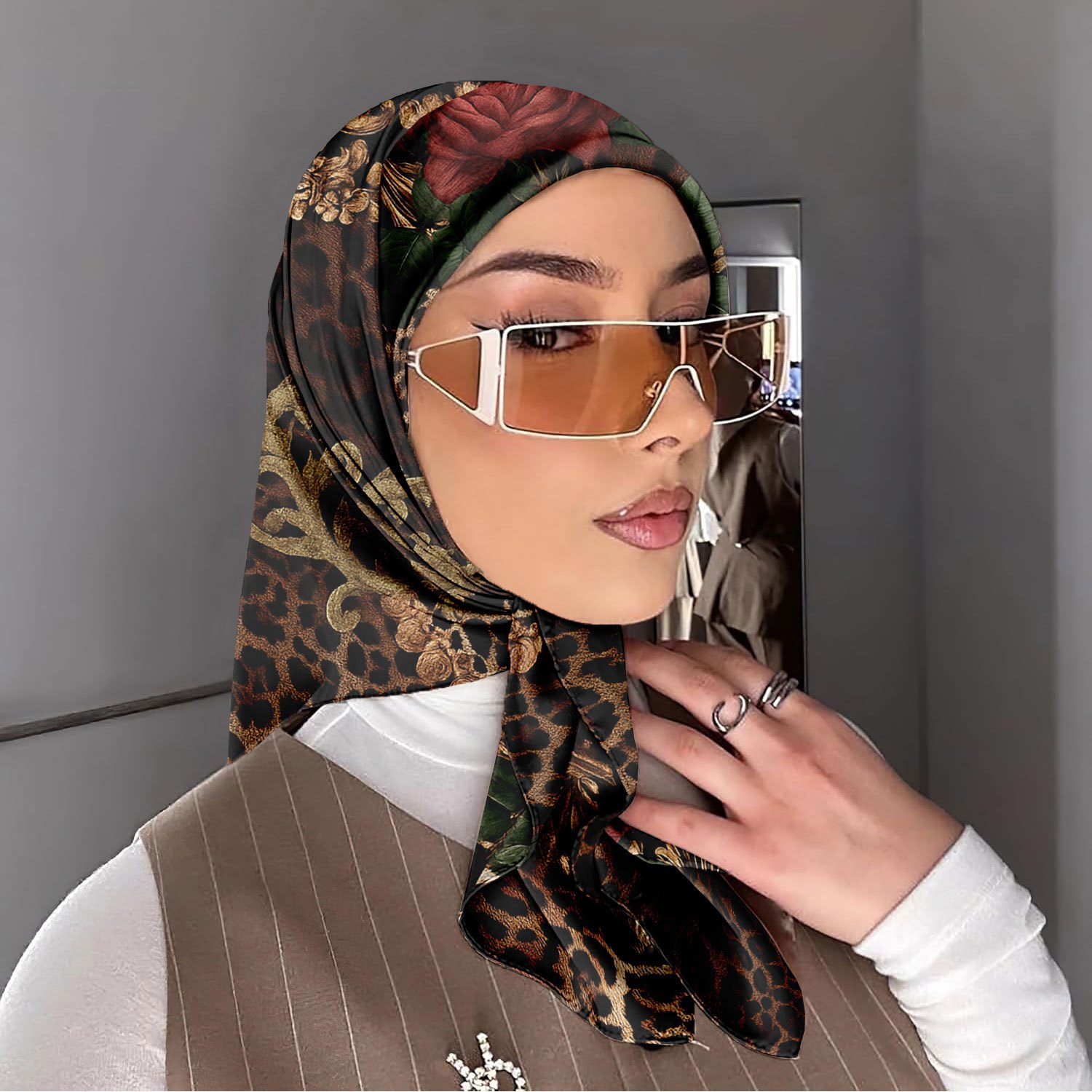 1pc extra long 35 leopard print head scarf large square  display picture 3