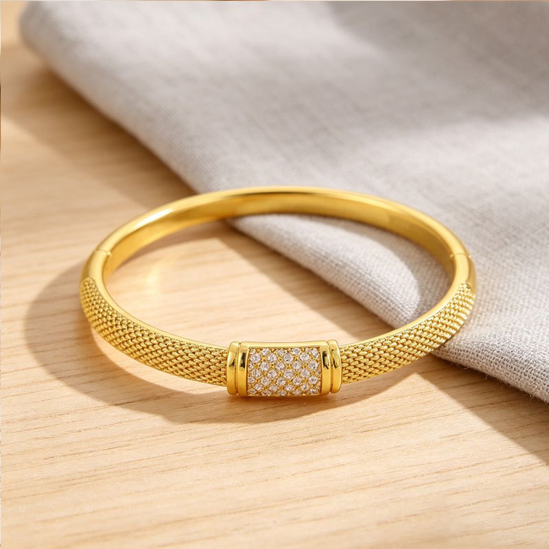 Ginkgo Leaf Roman Texture Heart Design Thin Bangle 4pcs Set